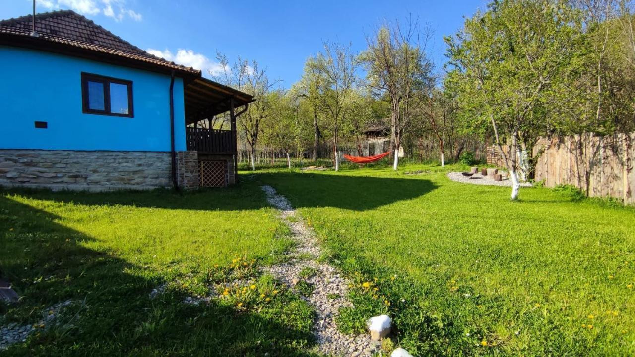 La Casuta Villa Fieni Bagian luar foto